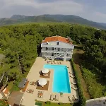 Hotel Kazaviti 3*