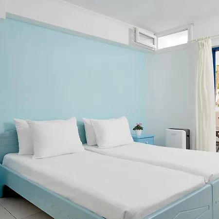 Kazaviti Hotel Prínos