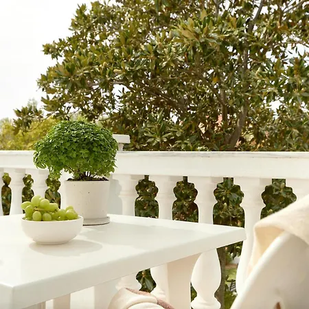 Kazaviti Hotel Prínos