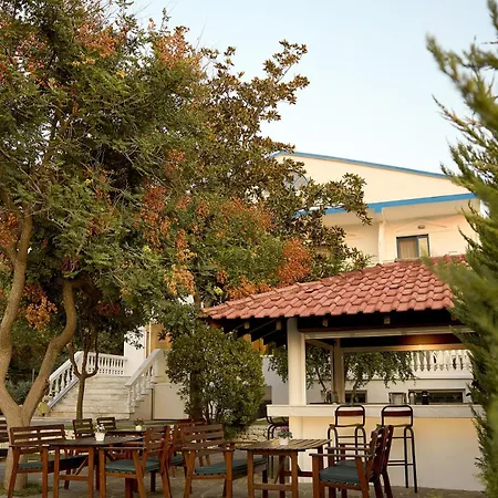 Hotel Kazaviti Prínos