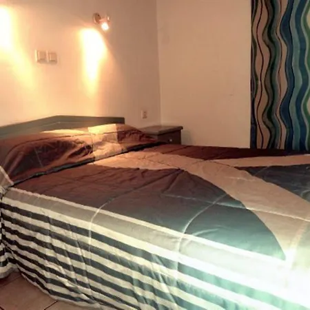 Hotel Kazaviti 3*