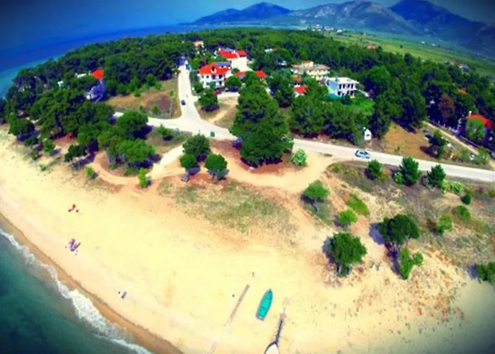 Kazaviti Hotel